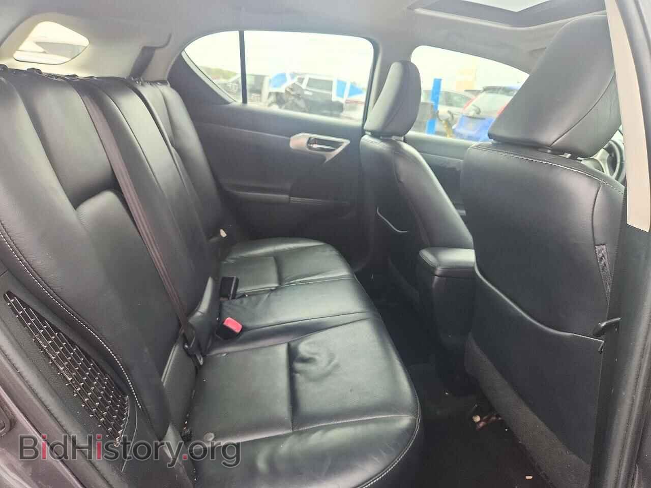 2013 Lexus CT 200 (VIN JTHKD5BH7D2163749) — photo 10 of 12