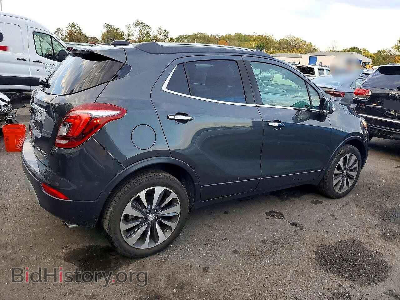 2018 Buick ENCORE (VIN KL4CJFSB7JB590094) — photo 3 of 12