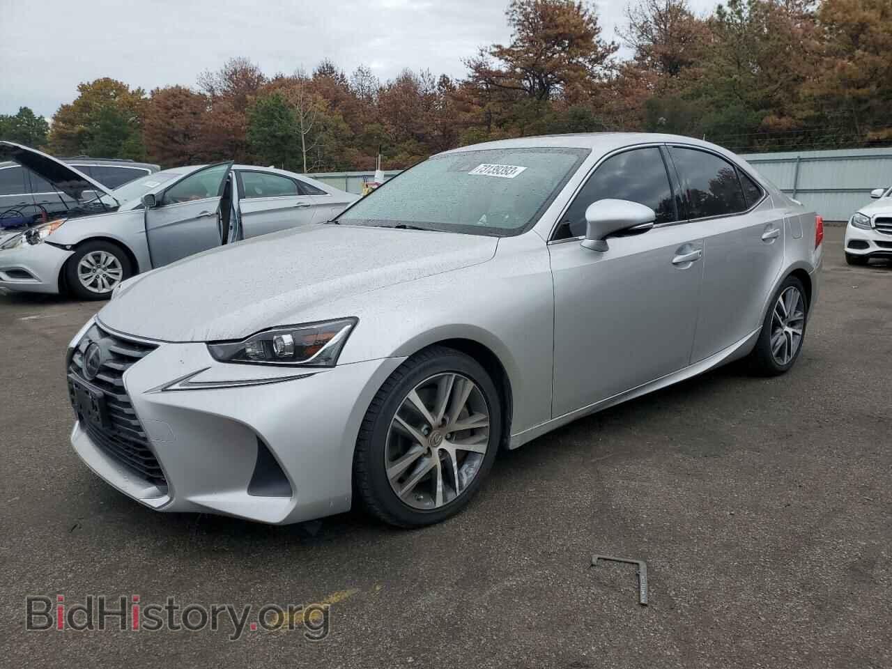 Фотография JTHC81D25K5039257 - LEXUS IS 2019