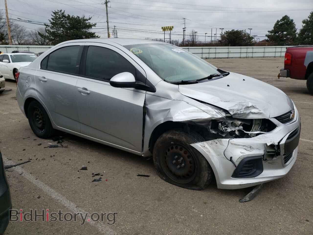 2017 CHEVROLET SONIC - VIN: 1G1JB5SH0H4138780 - Фото 4