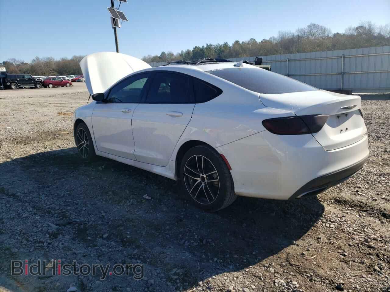 2015 CHRYSLER 200 - VIN: 1C3CCCBB2FN712854 - Photo 2