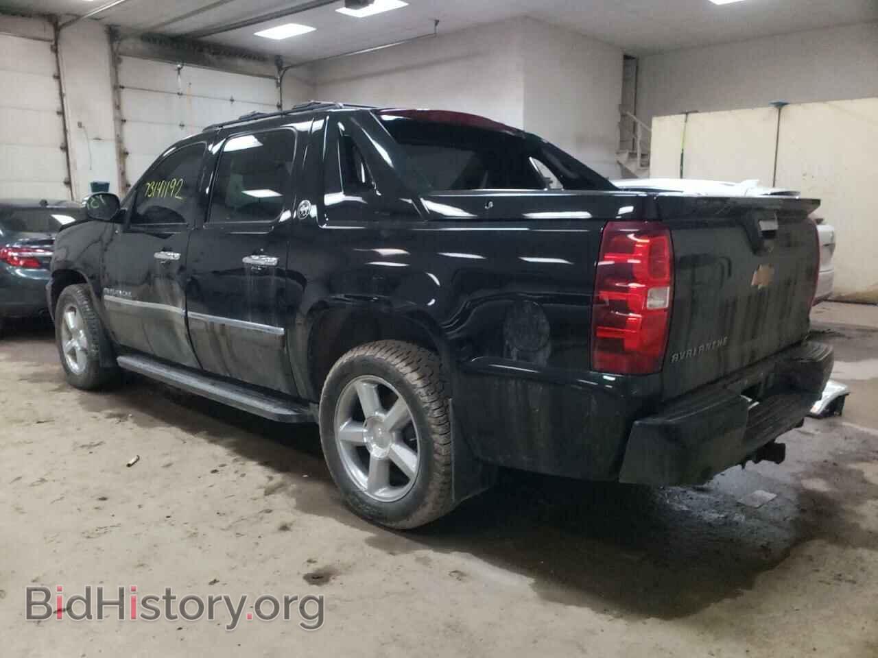 2013 CHEVROLET AVALANCHE - VIN: 3GNTKGE76DG254682 - Фото 2