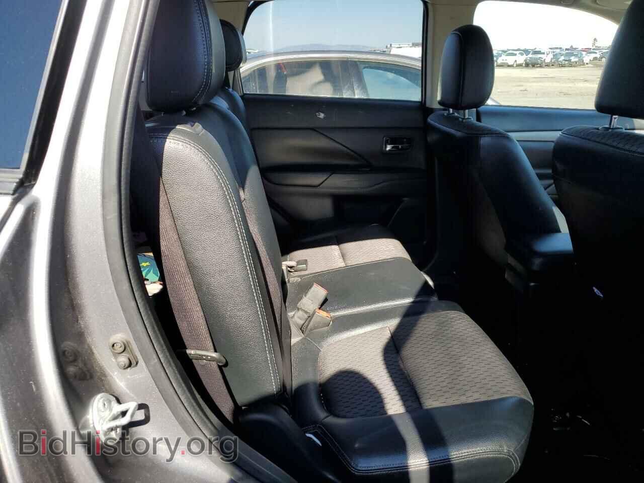 2015 MITSUBISHI OUTLANDER - VIN: JA4AD3A31FZ010215 - Фото 11