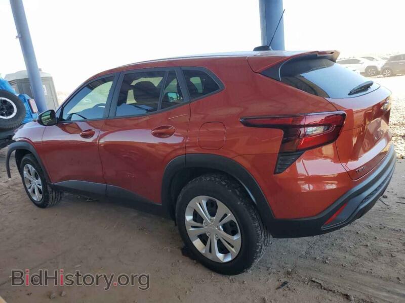 2024 Chevrolet TRAX (VIN KL77LFE26RC159875) — фото 2 из 12