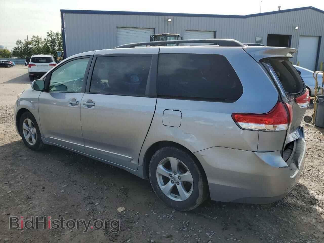 2012 TOYOTA All Models - VIN: 5TDKK3DC3CS198020 - Фото 2