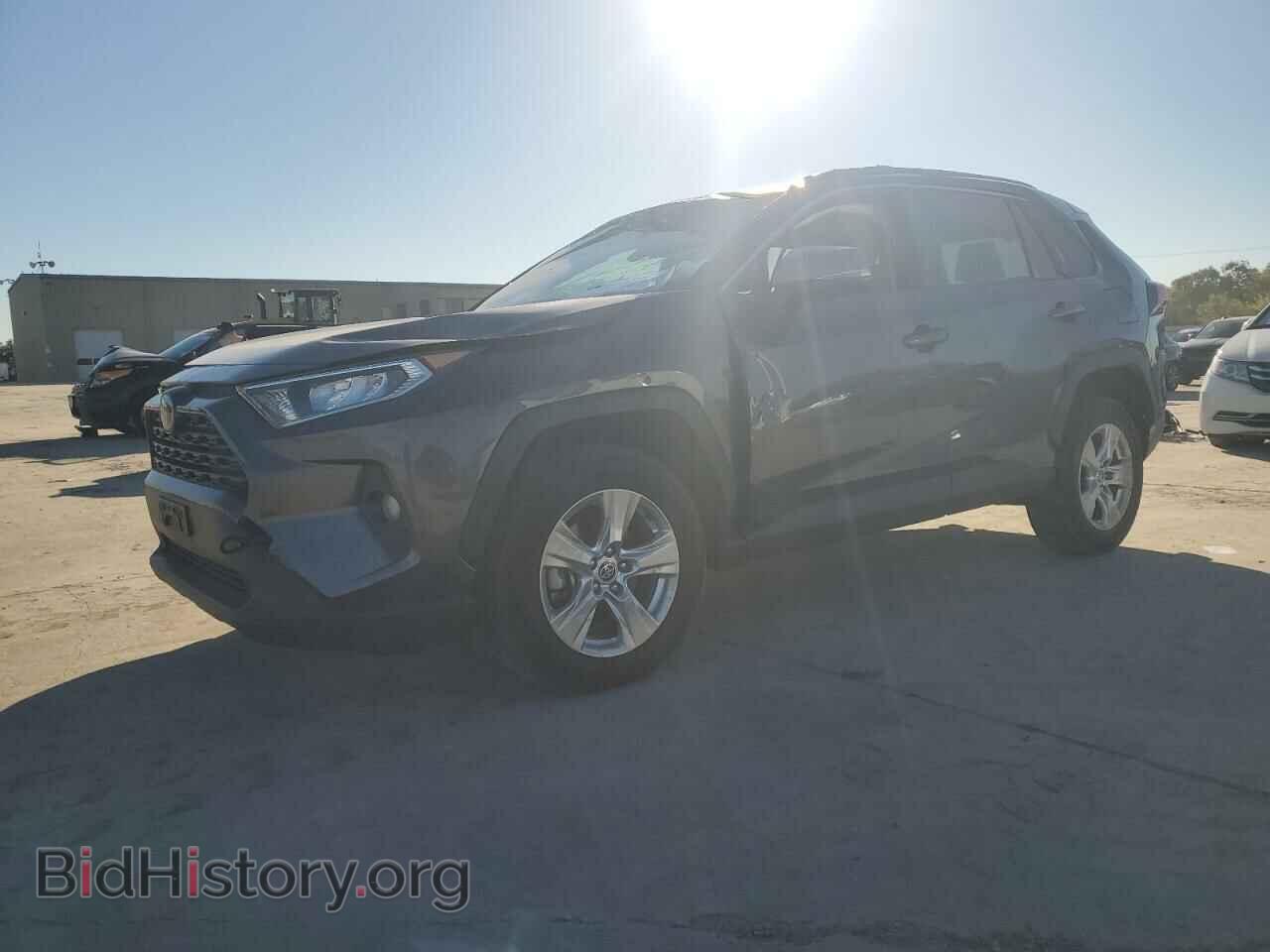 Фотография JTMP1RFVXLJ029734 - TOYOTA RAV4 2020