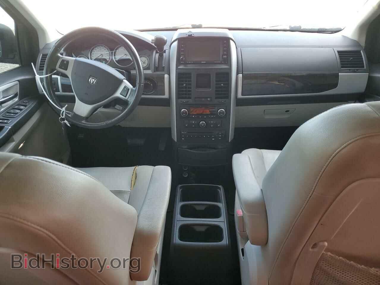 2010 DODGE CARAVAN - VIN: 2D4RN5DX7AR395690 - Фото 8