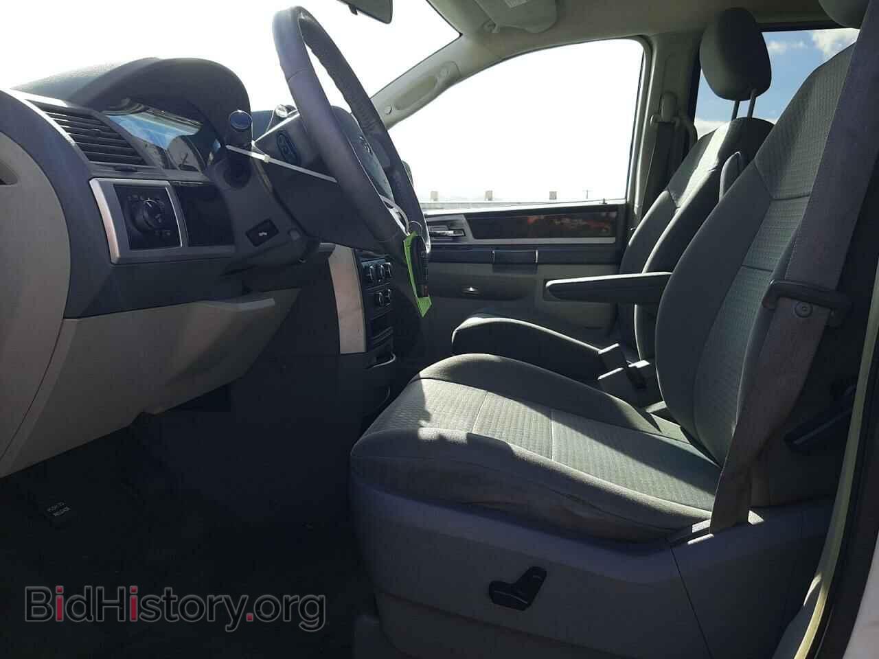 2010 DODGE CARAVAN - VIN: 2D4RN5D10AR237994 - Фото 7