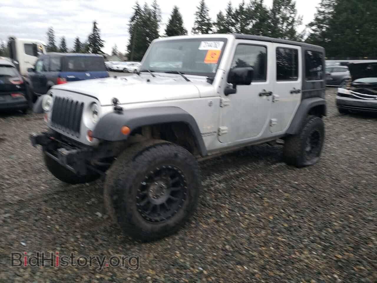 Photo 1J4BA5H13BL600345 - JEEP WRANGLER 2011