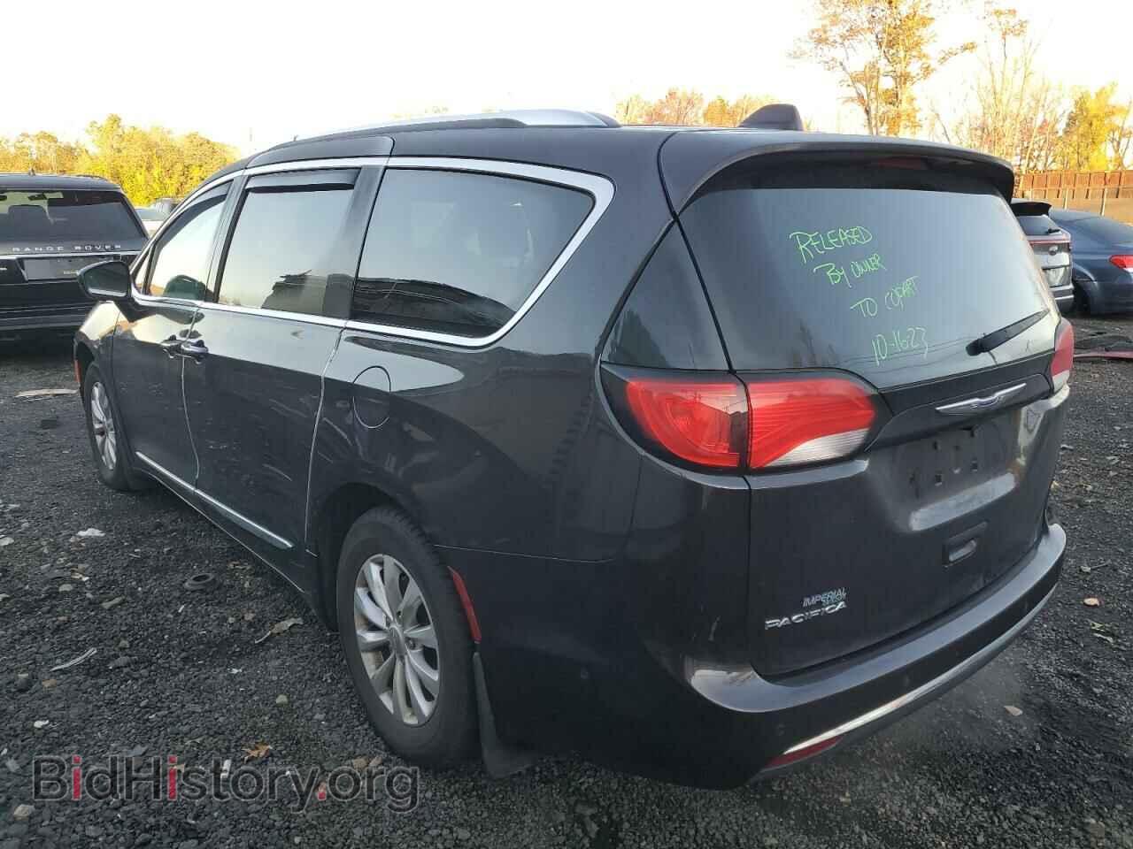 2019 CHRYSLER PACIFICA - VIN: 2C4RC1BG4KR633771 - Photo 2
