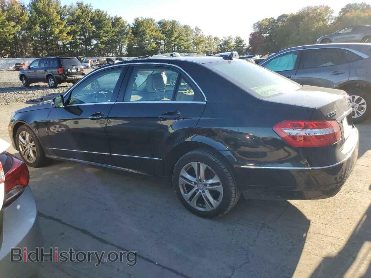 2011 MERCEDES-BENZ E-CLASS - VIN: WDDHF8HB2BA288354 - Фото 2