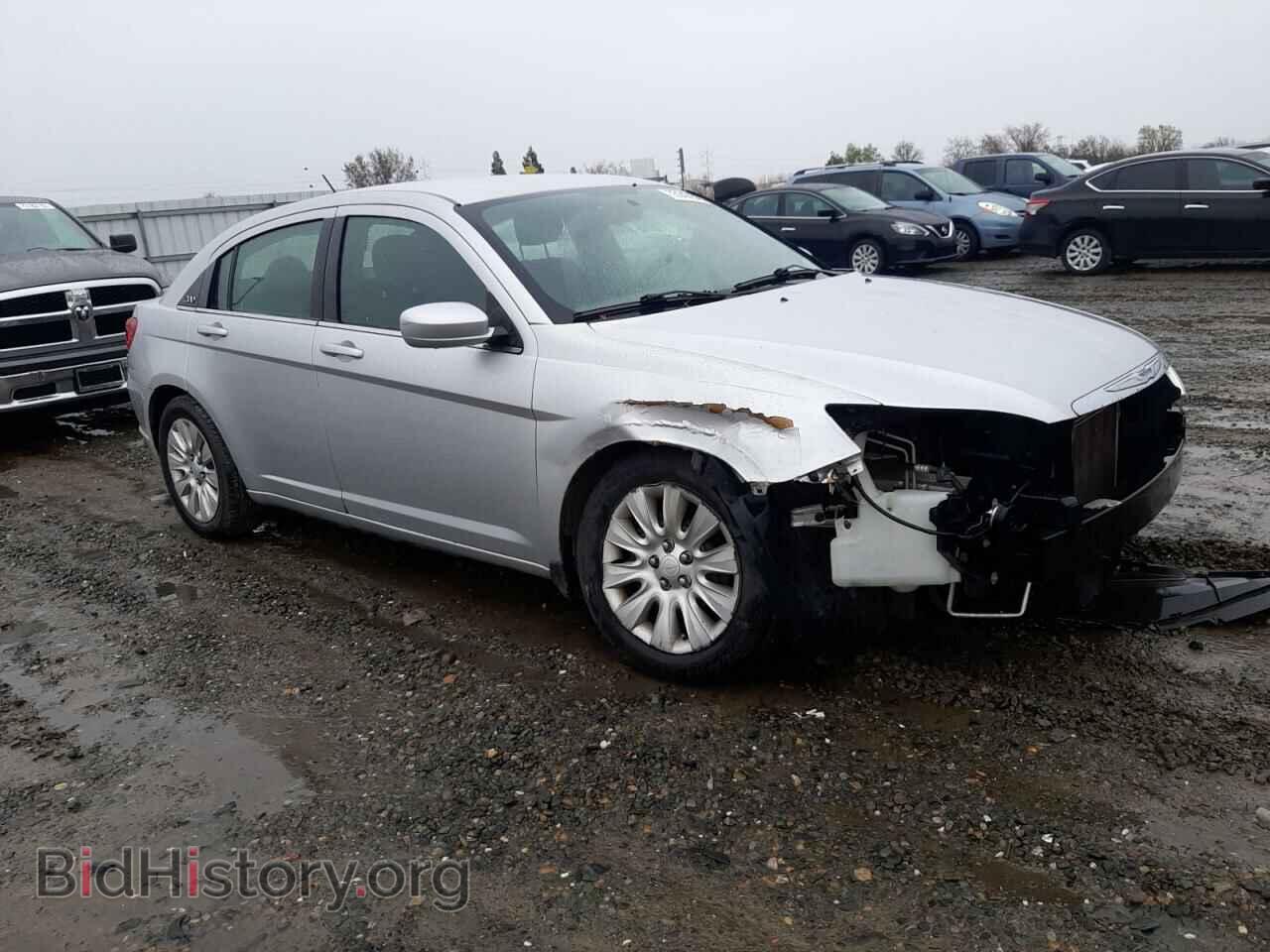 2012 CHRYSLER 200 - VIN: 1C3CCBAB9CN295563 - Фото 4