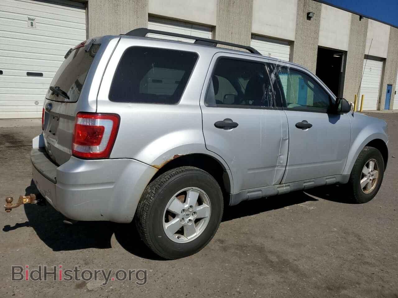 2010 FORD ESCAPE - VIN: 1FMCU9D79AKC84744 - Фото 3