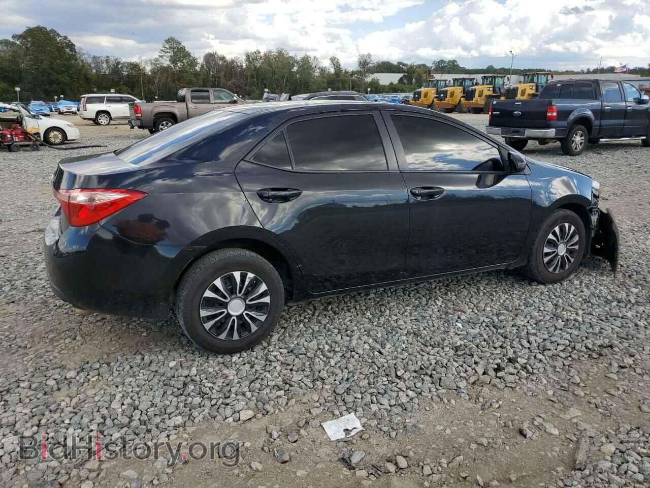 2017 TOYOTA COROLLA - VIN: 2T1BURHEXHC760388 - Фото 3