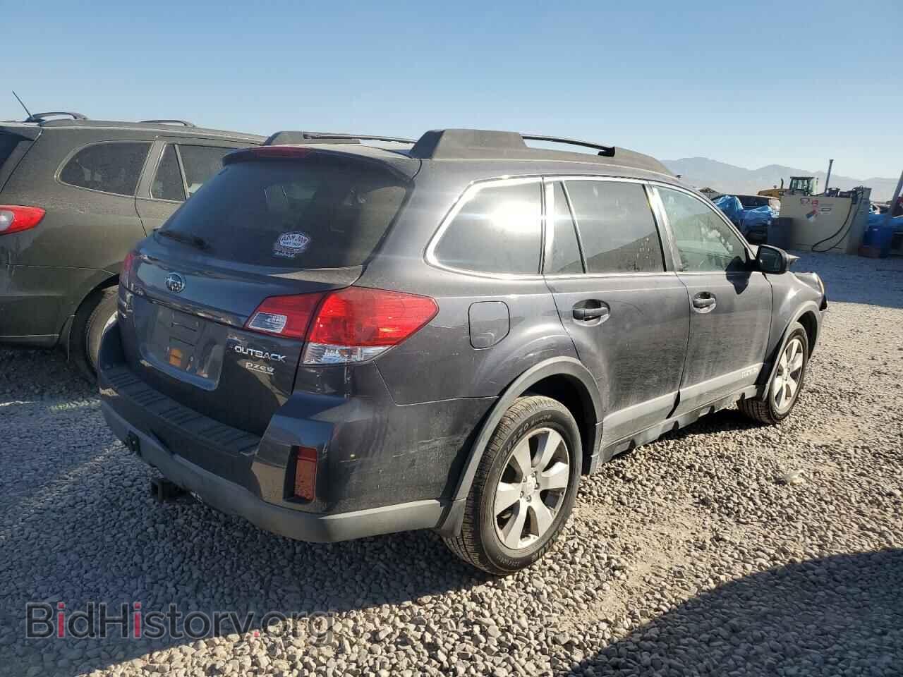 2011 SUBARU OUTBACK - VIN: 4S4BRBGC8B3372063 - Фото 3