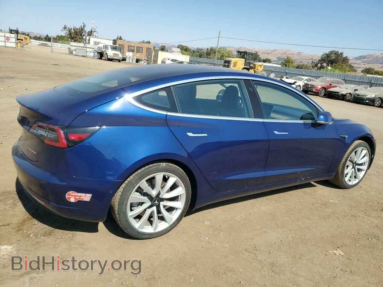 2018 TESLA MODEL 3 - VIN: 5YJ3E1EB0JF063858 - Photo 3