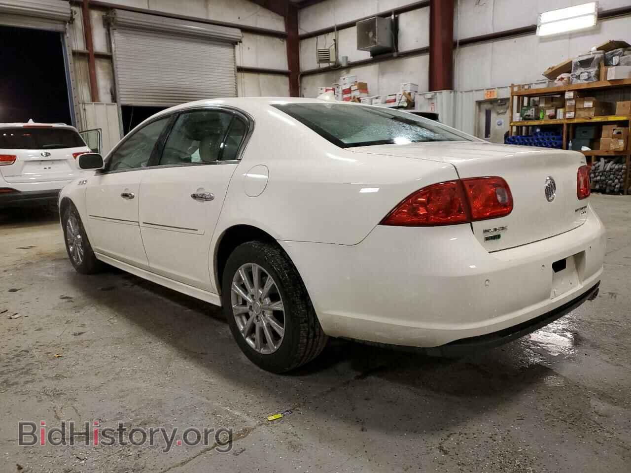 2011 BUICK LUCERNE - VIN: 1G4HJ5EM1BU124763 - Фото 2