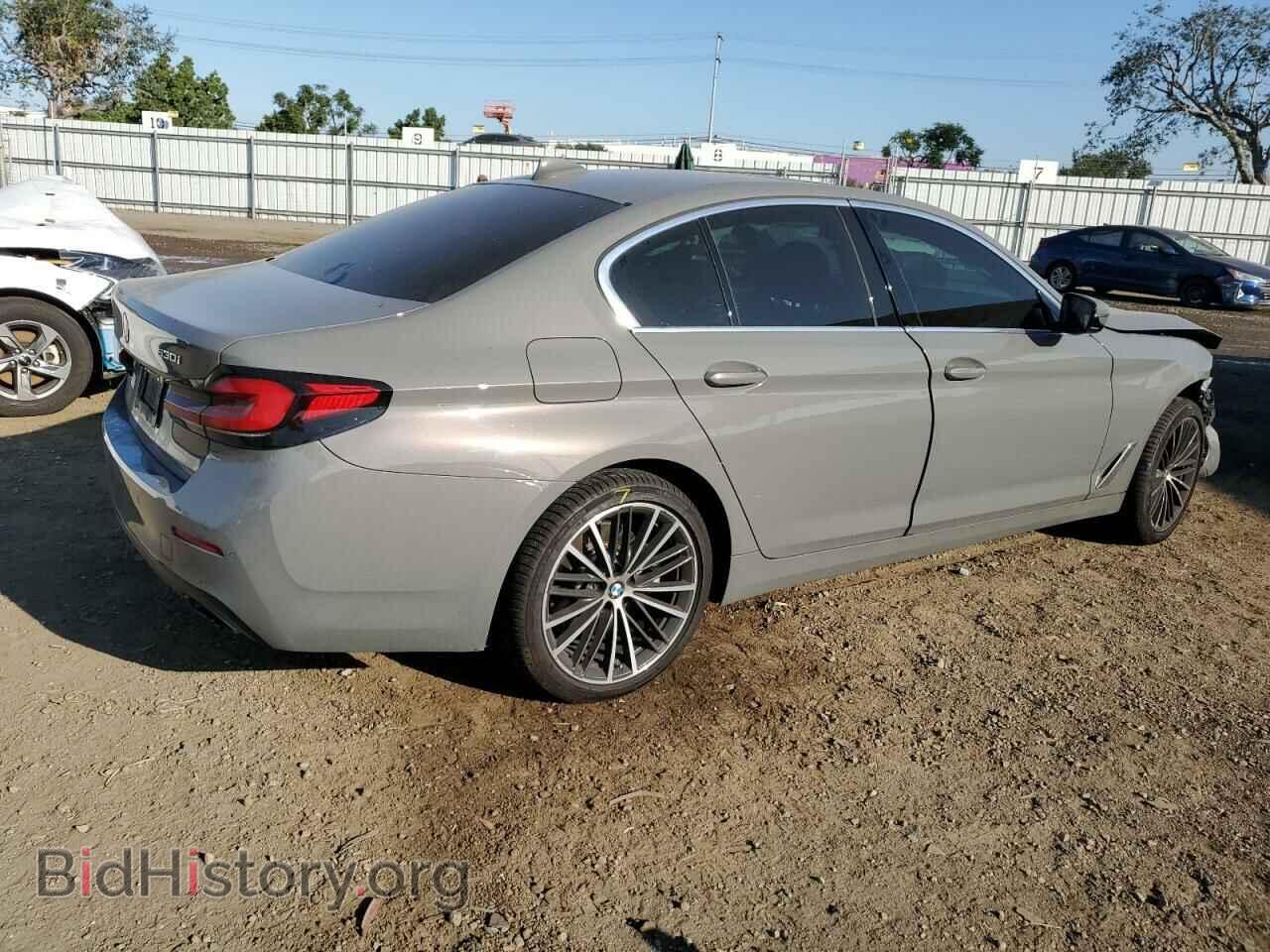 2021 BMW 5 SERIES - VIN: WBA53BH0XMCF40456 - Фото 3
