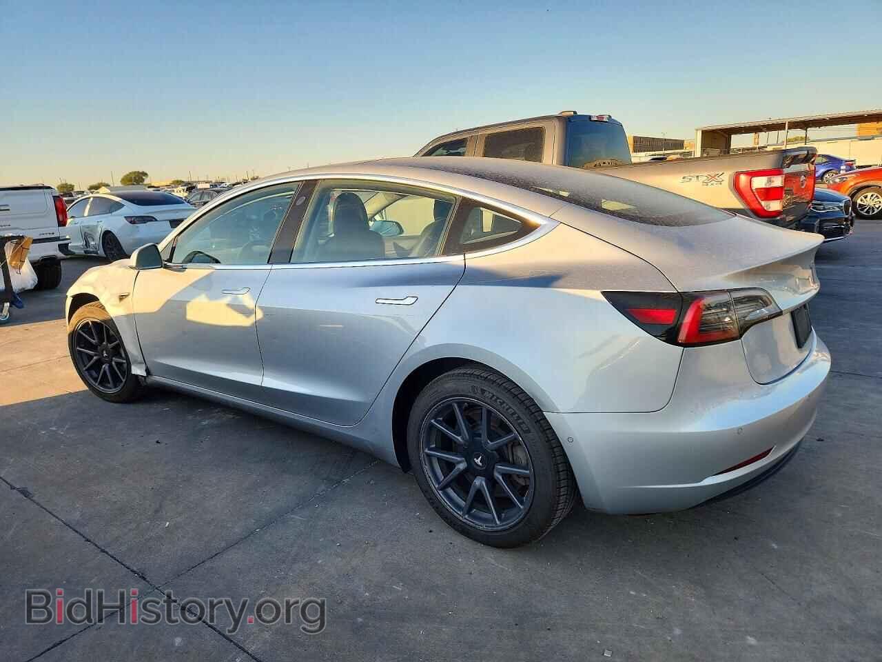 2018 TESLA MODEL 3 - VIN: 5YJ3E1EA5JF058761 - Photo 2