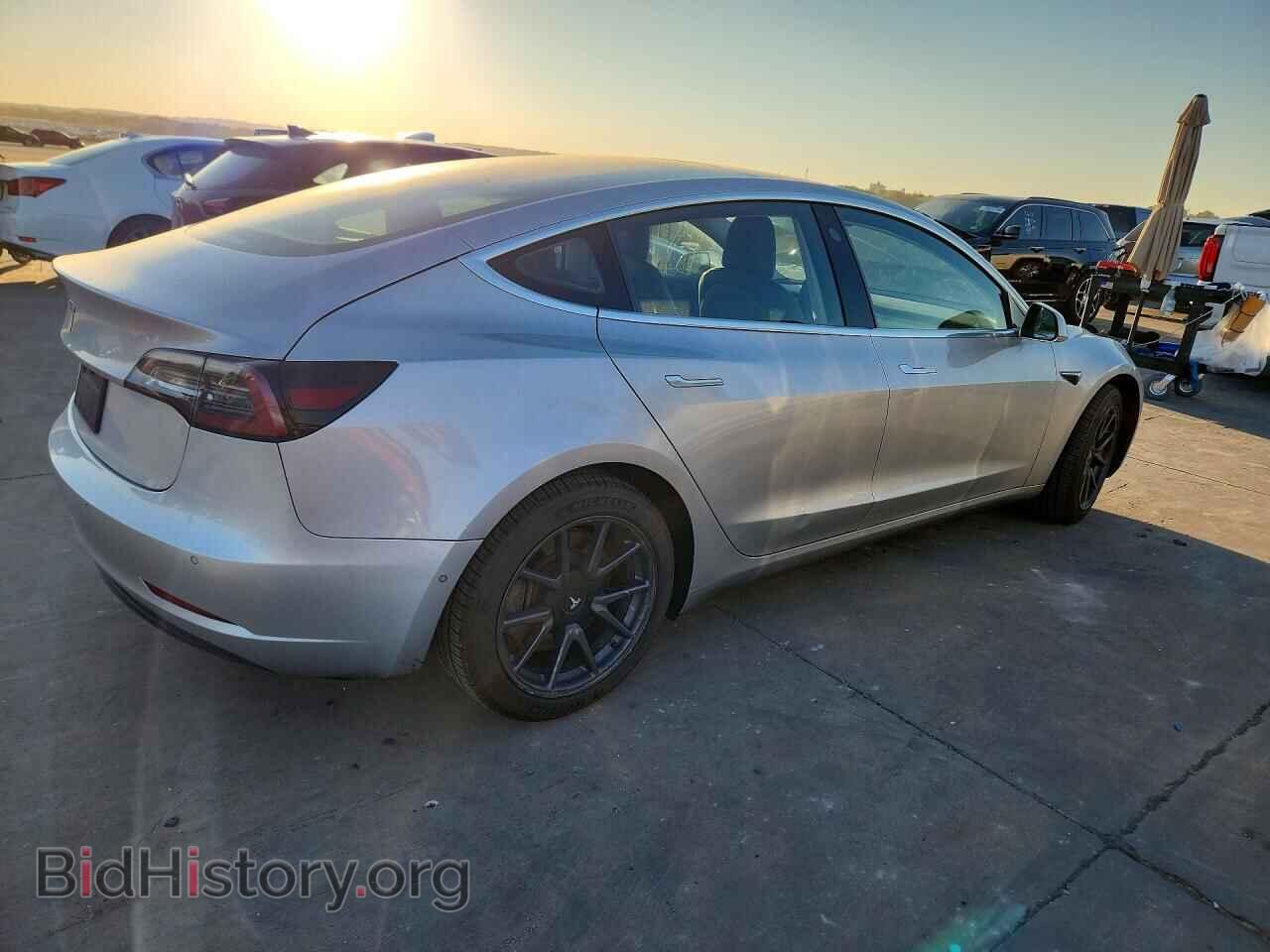 2018 TESLA MODEL 3 - VIN: 5YJ3E1EA5JF058761 - Photo 3