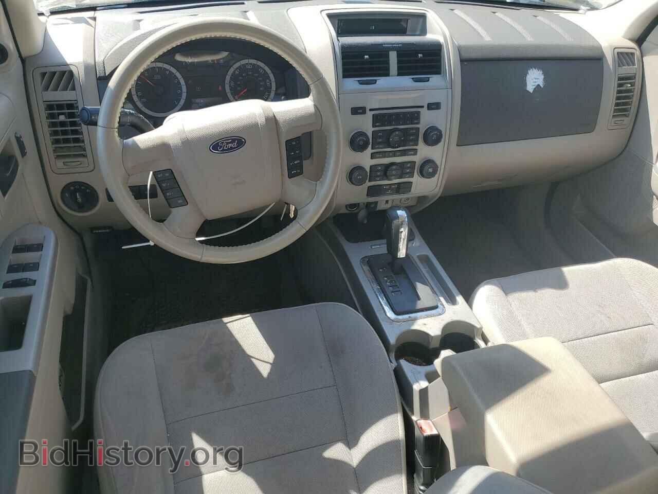 2011 FORD ESCAPE - VIN: 1FMCU5K31BKB48800 - Фото 8