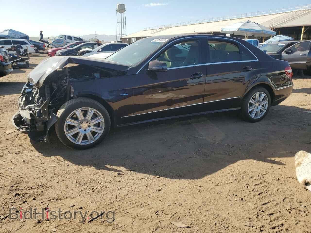 Photo WDDHF2EB6CA524006 - MERCEDES-BENZ E-CLASS 2012