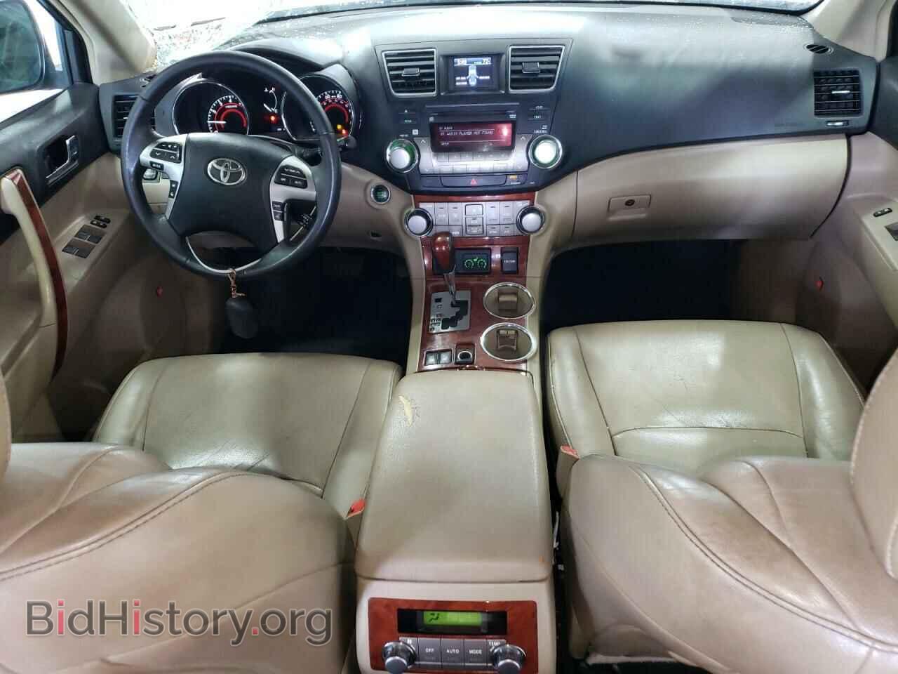 2011 TOYOTA HIGHLANDER - VIN: 5TDDK3EH2BS049177 - Фото 8