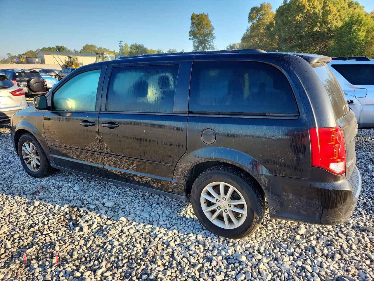2014 DODGE CARAVAN - VIN: 2C4RDGCG4ER313627 - Photo 2