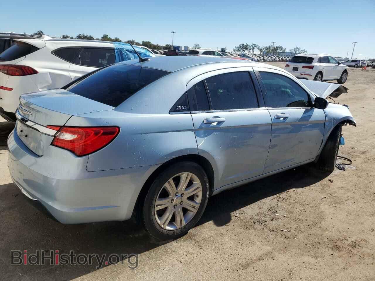 2013 CHRYSLER 200 - VIN: 1C3CCBBB1DN598059 - Фото 4