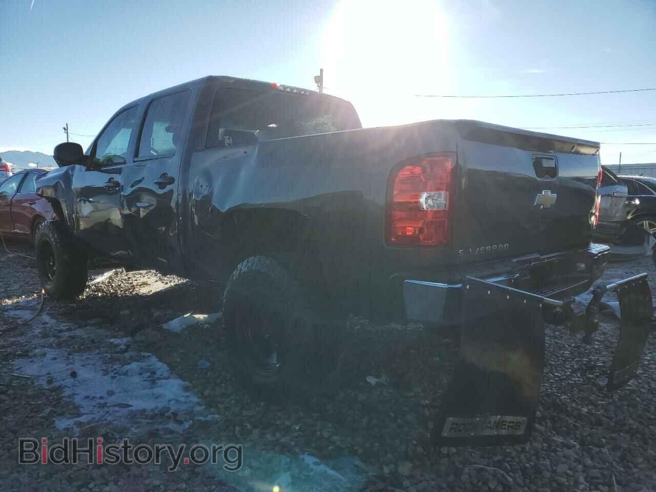 2011 CHEVROLET SILVERADO - VIN: 3GCPKSE32BG143263 - Фото 2