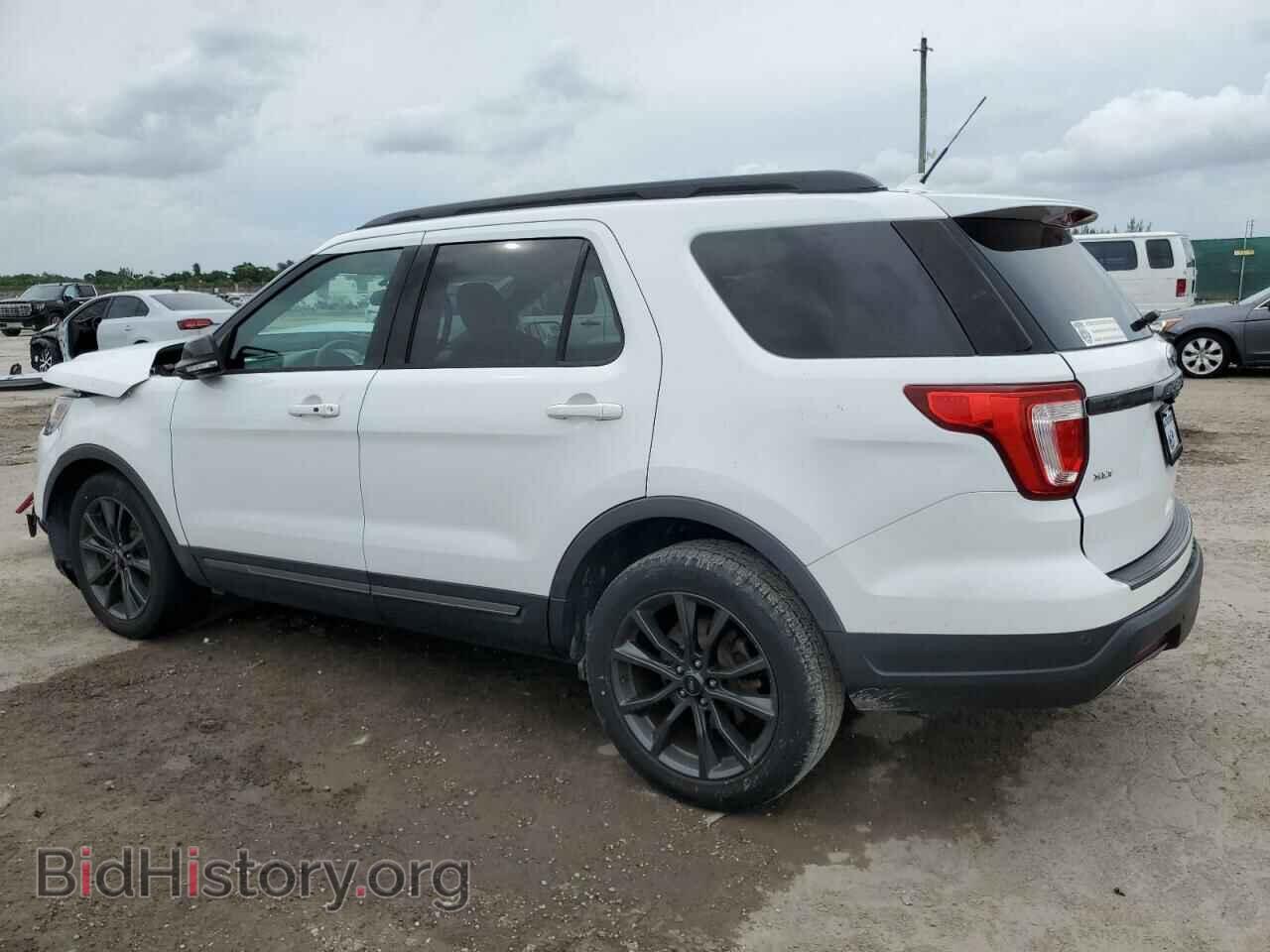 2018 FORD EXPLORER - VIN: 1FM5K7D88JGB04250 - Photo 2