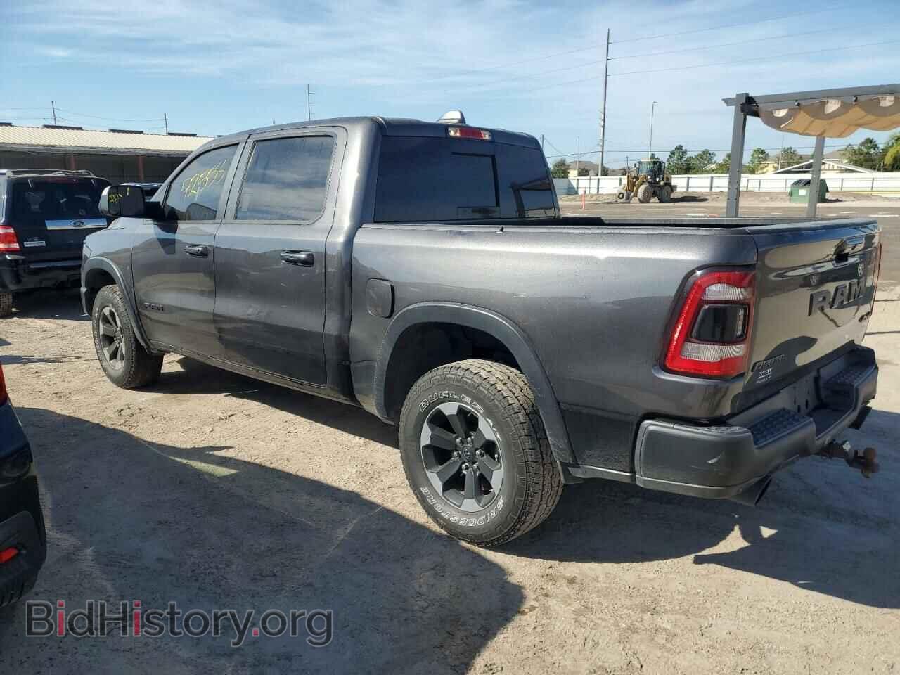 2019 RAM 1500 - VIN: 1C6SRFLT8KN804082 - Фото 2