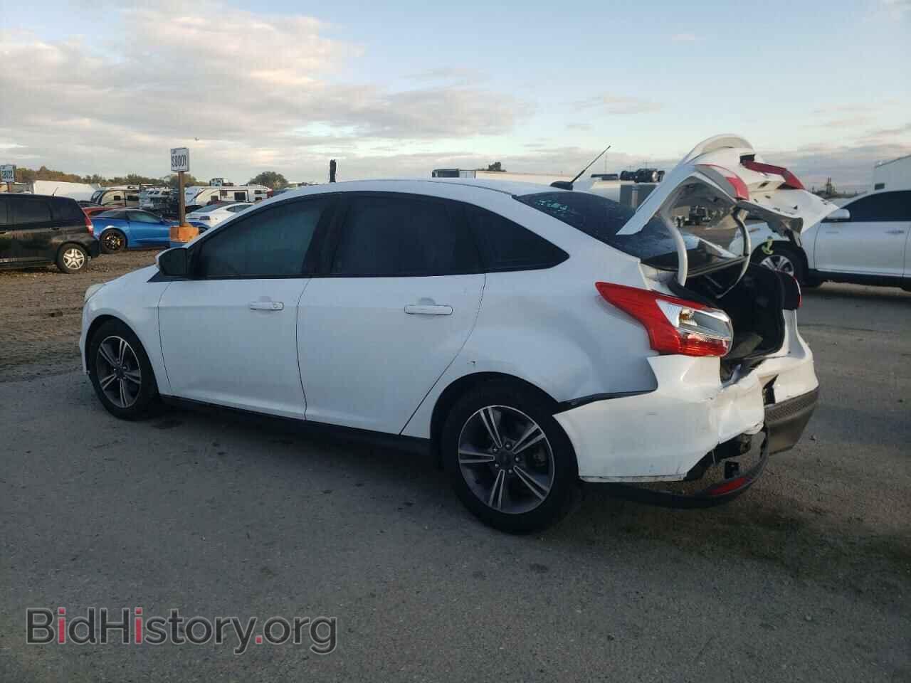 2014 FORD FOCUS - VIN: 1FADP3F26EL399578 - Фото 2