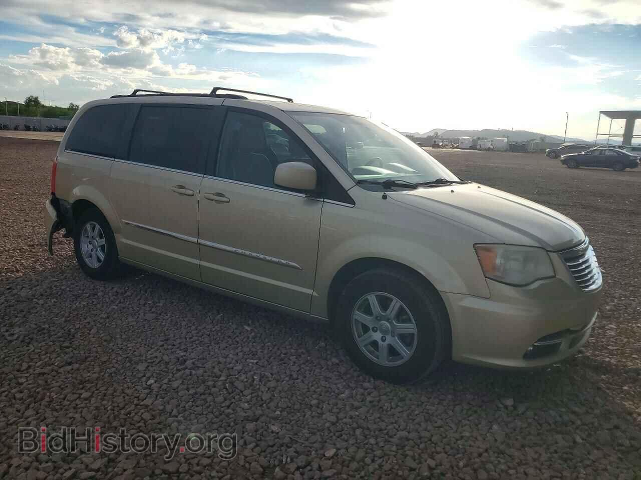 2011 Chrysler MINIVAN (VIN 2A4RR5DG7BR664901) — photo 4 of 13