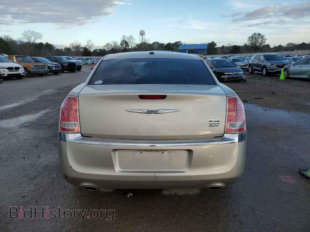 2012 CHRYSLER 300 - VIN: 2C3CCAAG6CH312902 - Фото 6