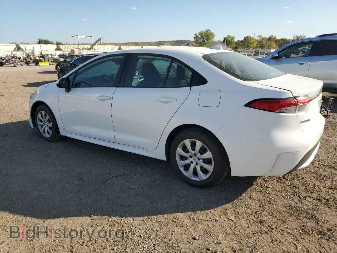 2021 TOYOTA COROLLA - VIN: 5YFEPMAE5MP184026 - Photo 2