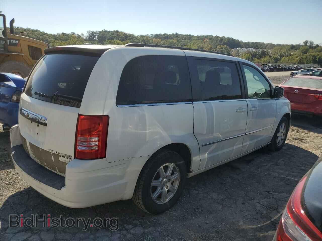 2010 CHRYSLER MINIVAN - VIN: 2A4RR5DX4AR337824 - Фото 3