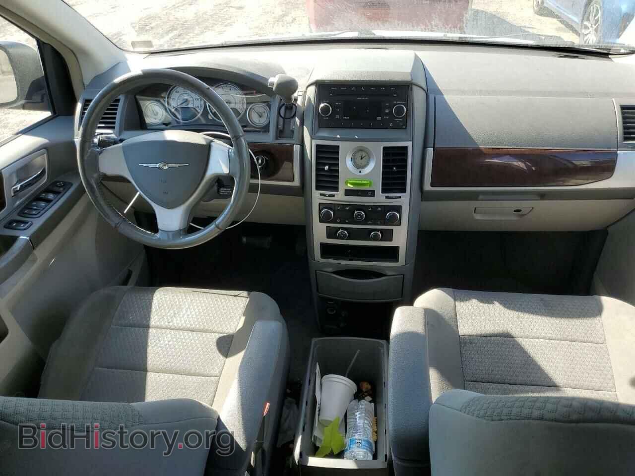 2010 CHRYSLER MINIVAN - VIN: 2A4RR5DX4AR337824 - Фото 8