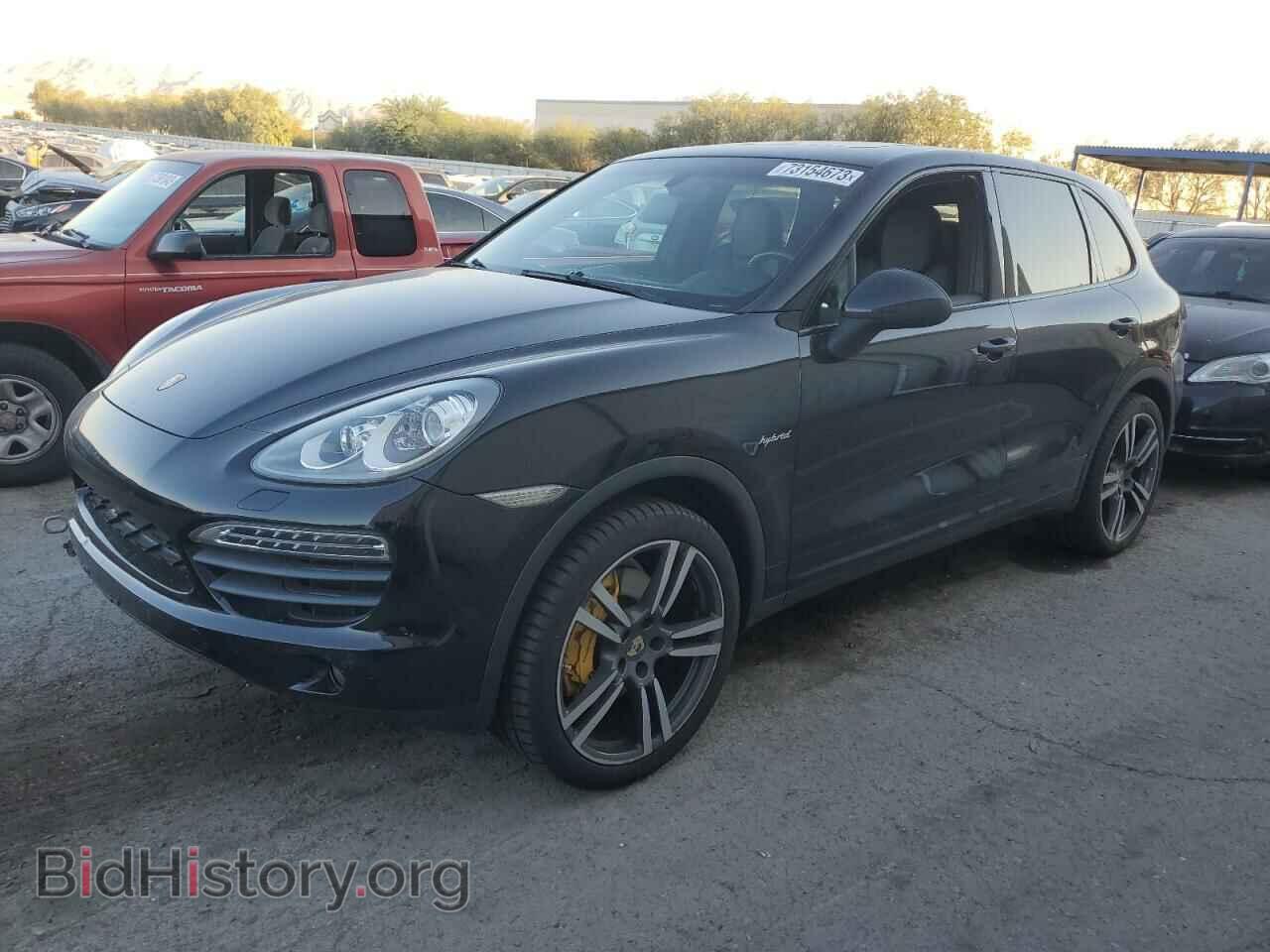 Фотография WP1AE2A29CLA93300 - PORSCHE CAYENNE 2012