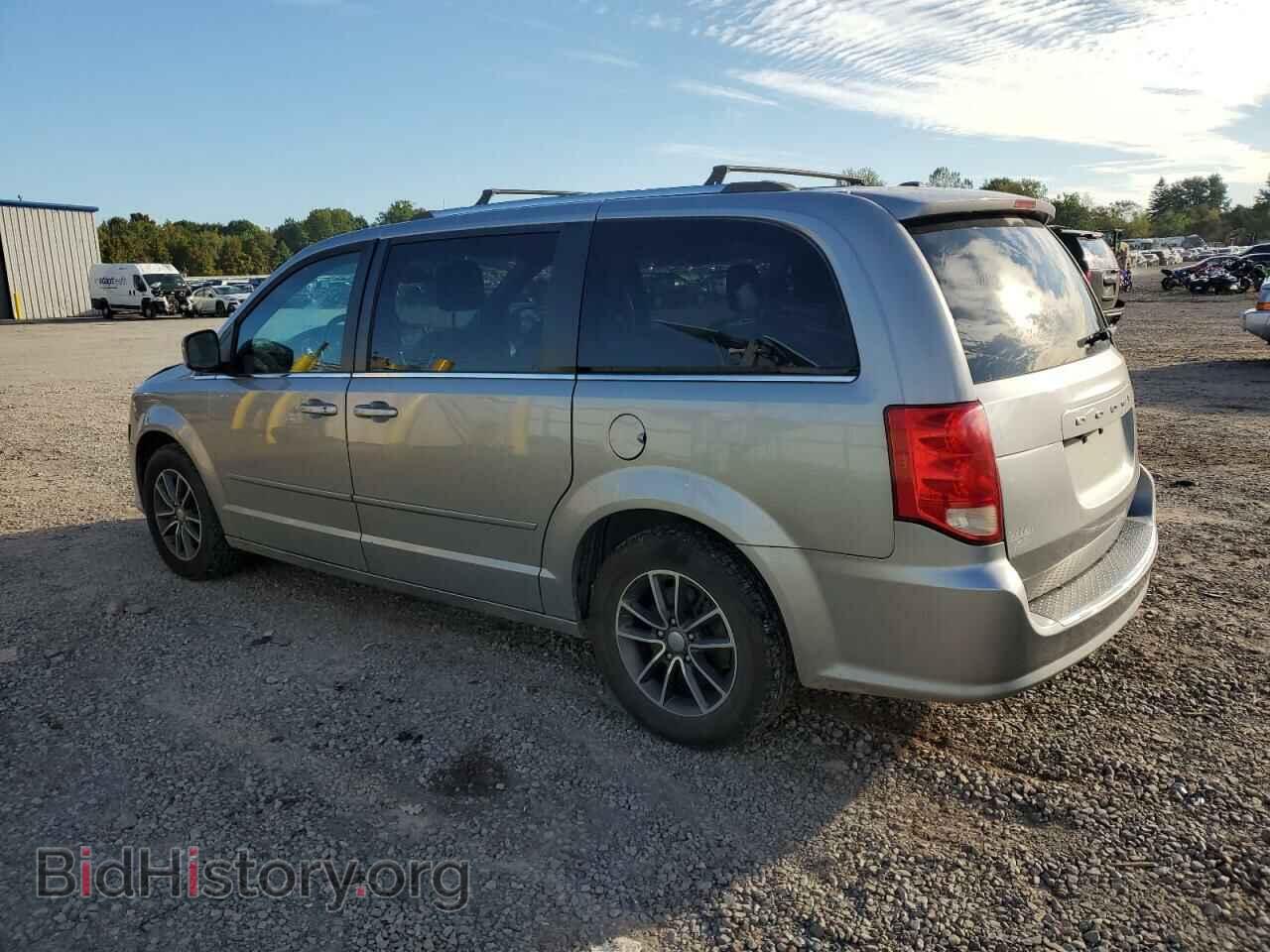 2017 DODGE CARAVAN - VIN: 2C4RDGCG1HR714069 - Фото 2