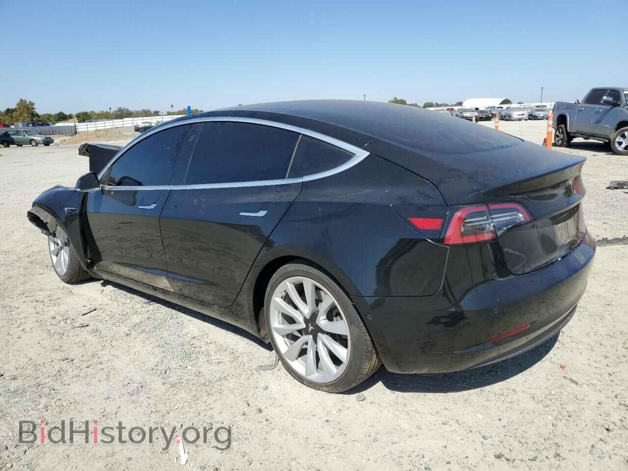 2018 TESLA MODEL 3 - VIN: 5YJ3E1EB8JF131808 - Photo 2