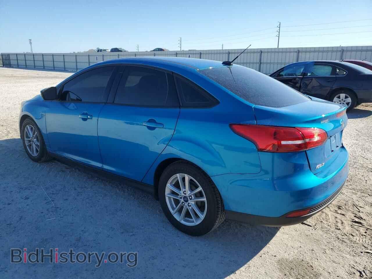 2017 FORD FOCUS - VIN: 1FADP3F24HL242071 - Фото 2