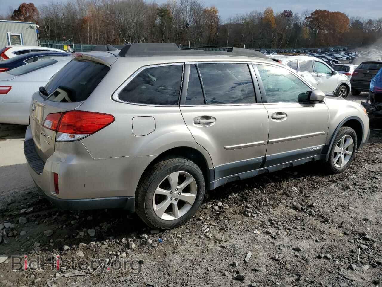 2014 SUBARU LEGACY - VIN: 4S4BRBLC4E3324375 - Фото 3