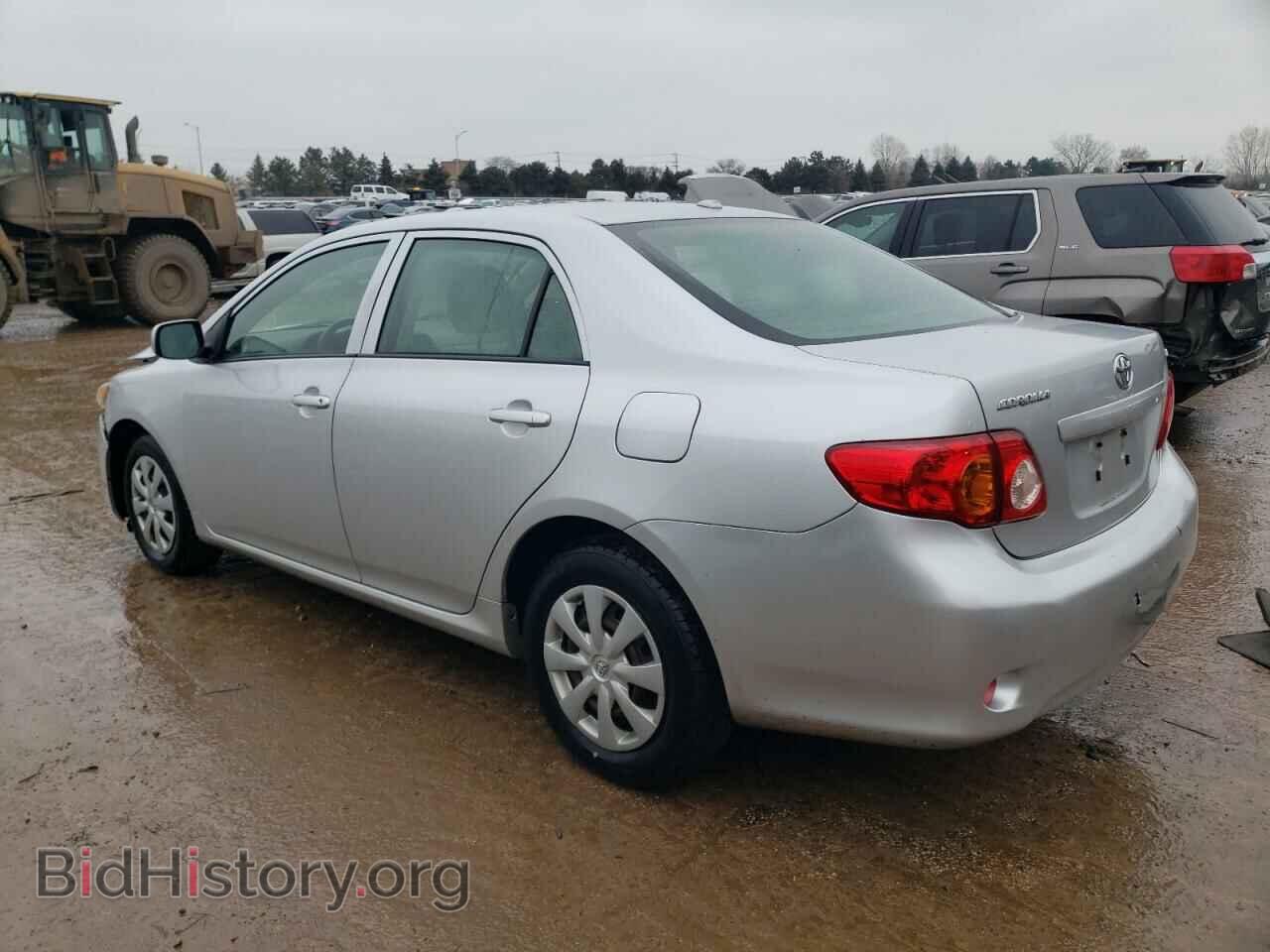 2009 TOYOTA COROLLA - VIN: JTDBL40E49J026062 - Фото 2