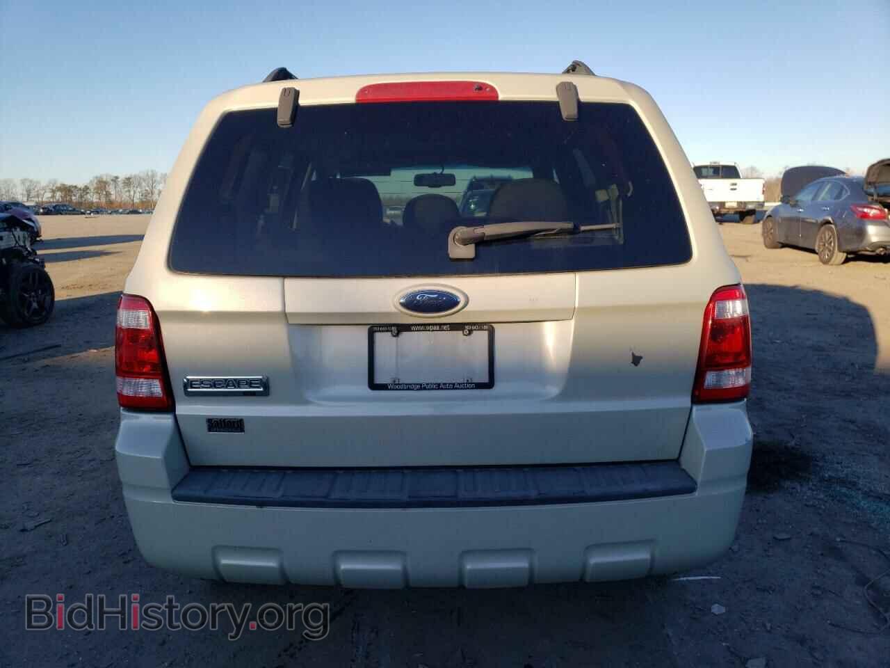 2008 FORD ESCAPE - VIN: 1FMCU03188KA72811 - Фото 6
