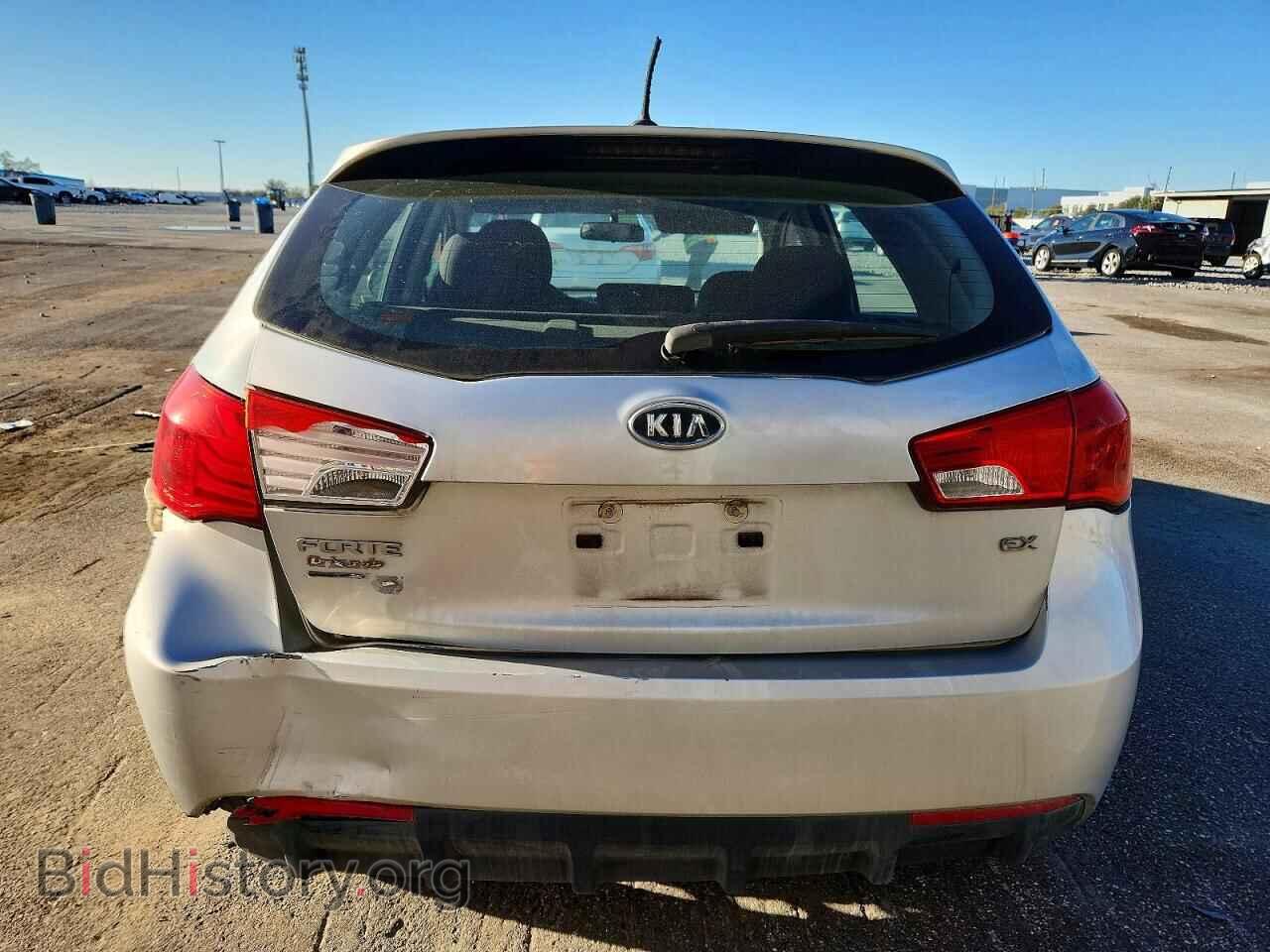2011 KIA FORTE - VIN: KNAFU5A20B5356737 - Фото 6