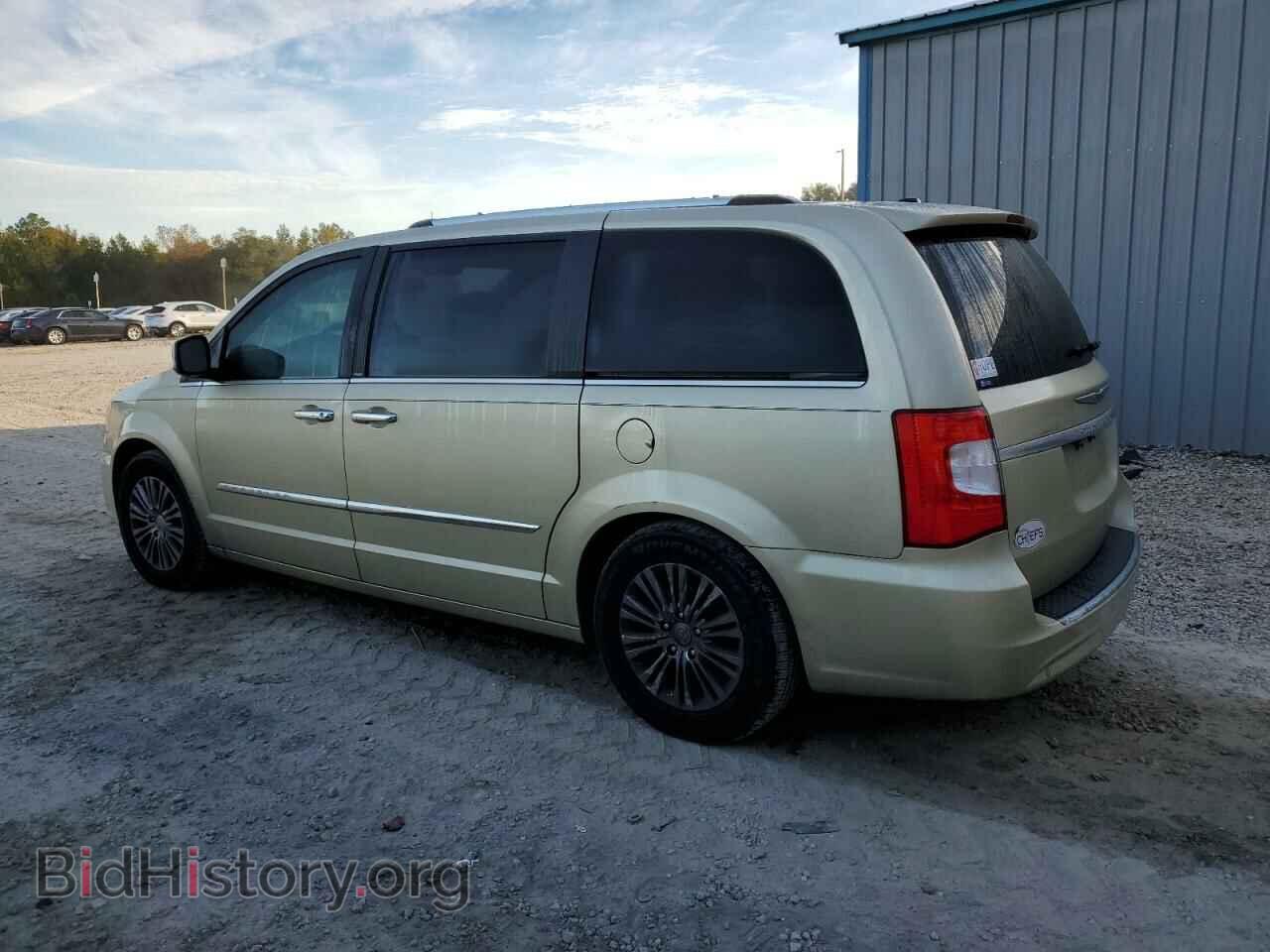 2011 CHRYSLER MINIVAN - VIN: 2A4RR6DG0BR655317 - Photo 2