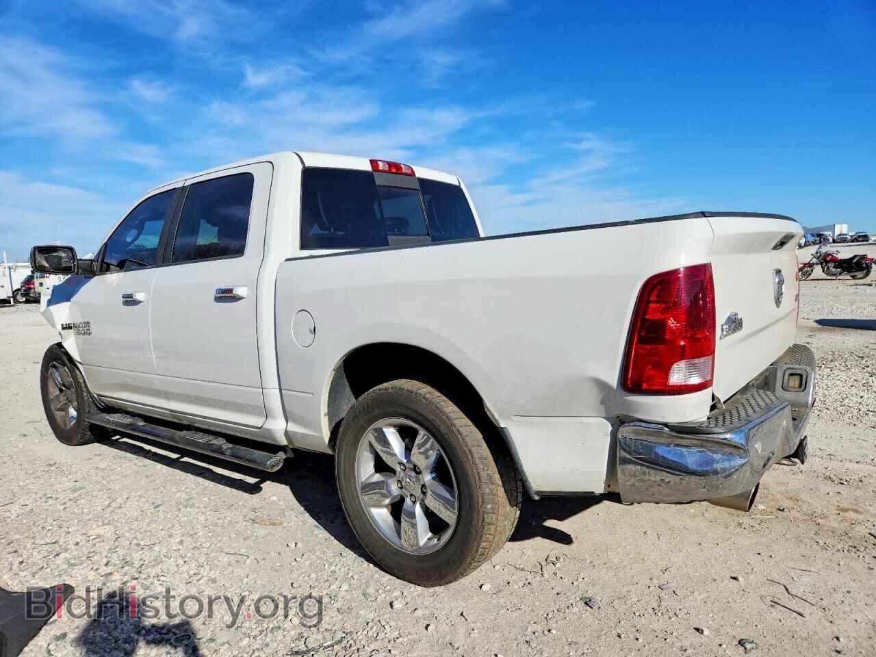 2016 RAM 1500 - VIN: 3C6RR7LT4GG189874 - Photo 2