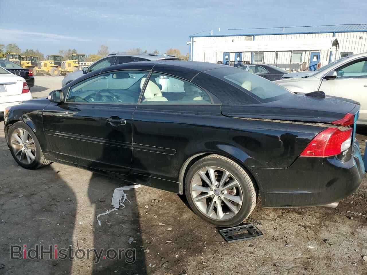 2011 VOLVO C70 - VIN: YV1672MC0BJ108261 - Фото 2