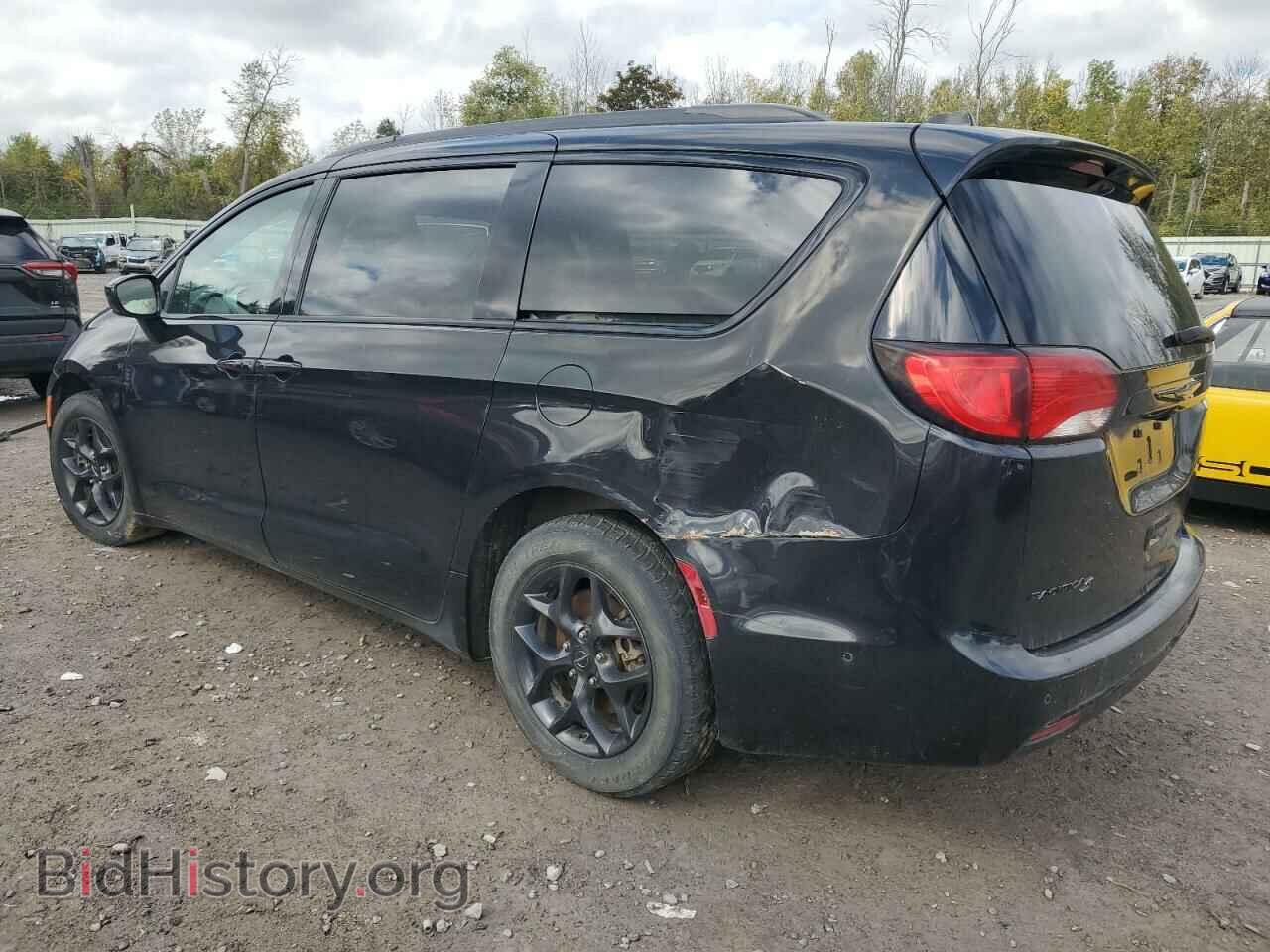 2019 CHRYSLER PACIFICA - VIN: 2C4RC1BG6KR645324 - Фото 2